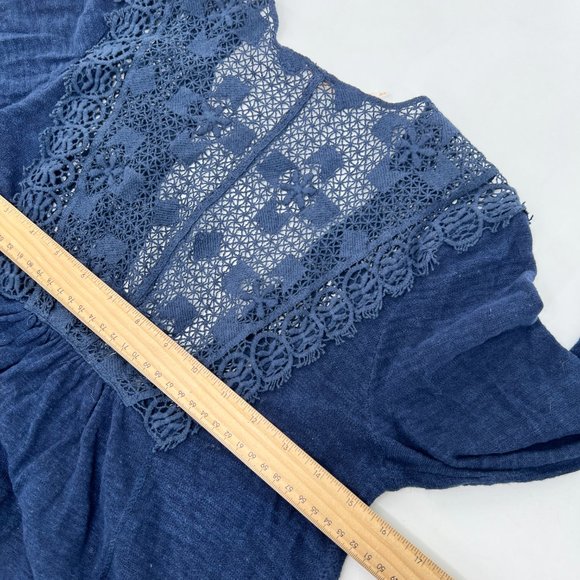 Free People Womens XS Blue Top Crochet Details Snap Closure Linen Cotton Blend - Picture 6 of 6